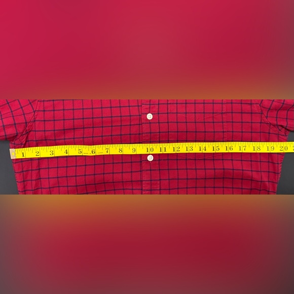 GAP Red Plaid Men's Button Down Shirt - Picture 6 of 6